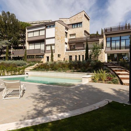 Exclusive Perugia Getaway - Apartments With Shared Pool & Parking Exterior photo