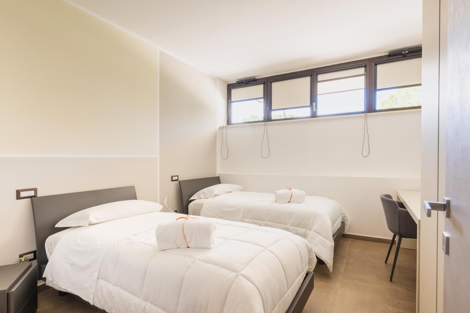 Exclusive Perugia Getaway - Apartments With Shared Pool & Parking Exterior photo