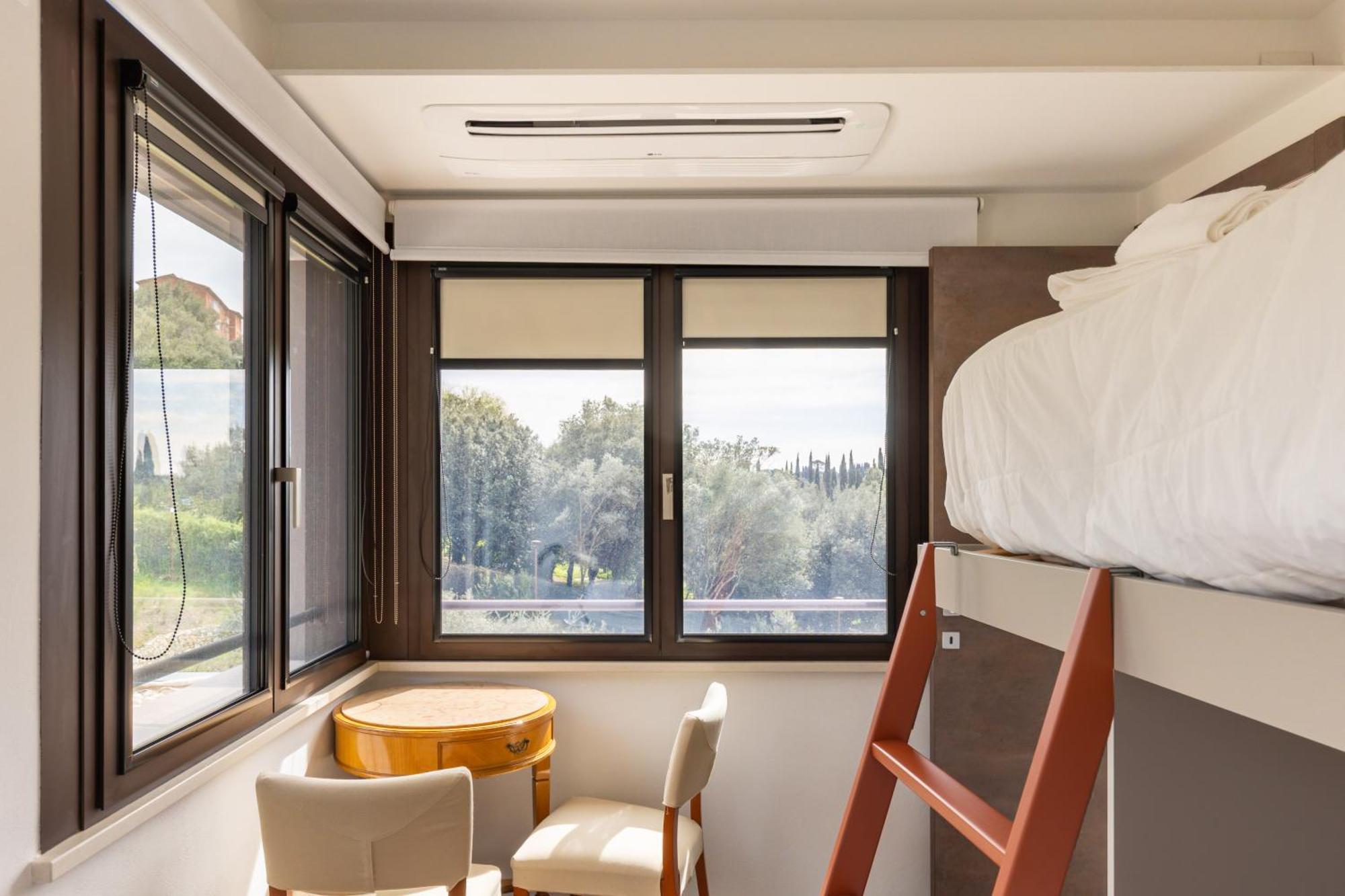 Exclusive Perugia Getaway - Apartments With Shared Pool & Parking Exterior photo