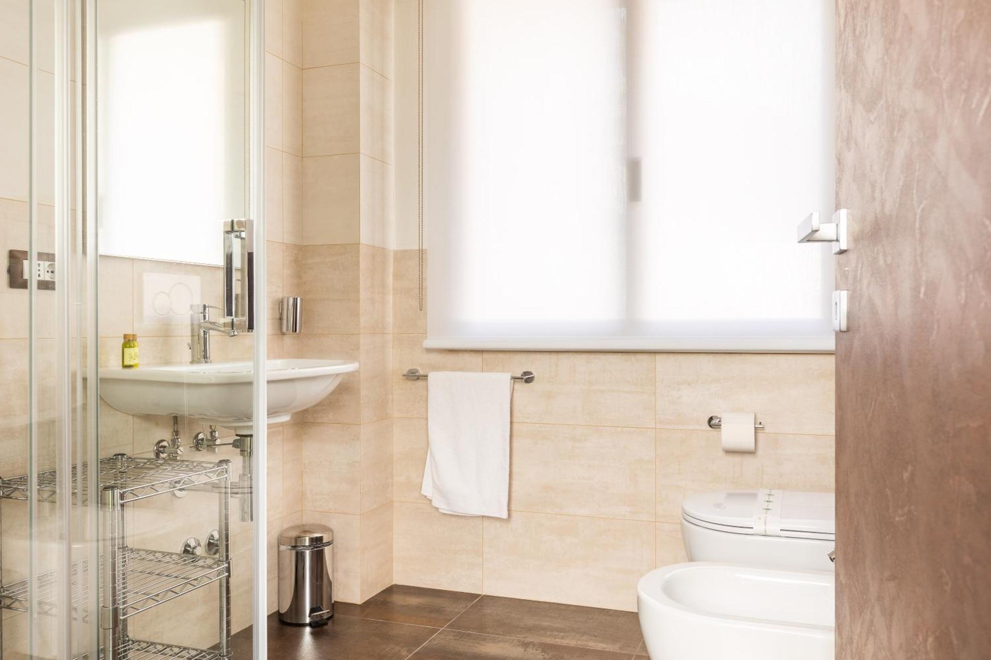 Exclusive Perugia Getaway - Apartments With Shared Pool & Parking Exterior photo